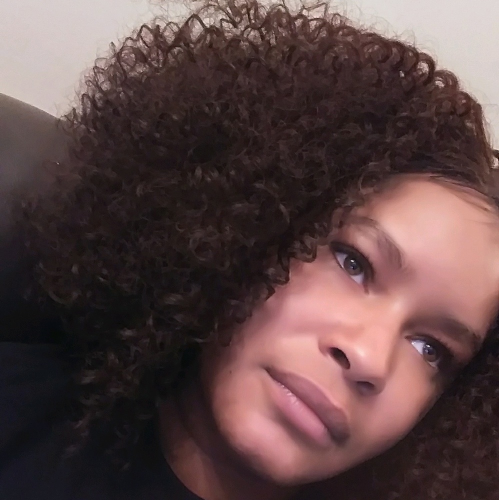 Meet your Posher, Chanda